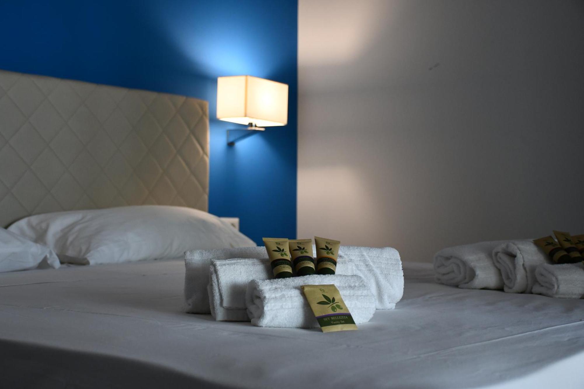 Terrazze Naos Hotel Агридженто Екстериор снимка